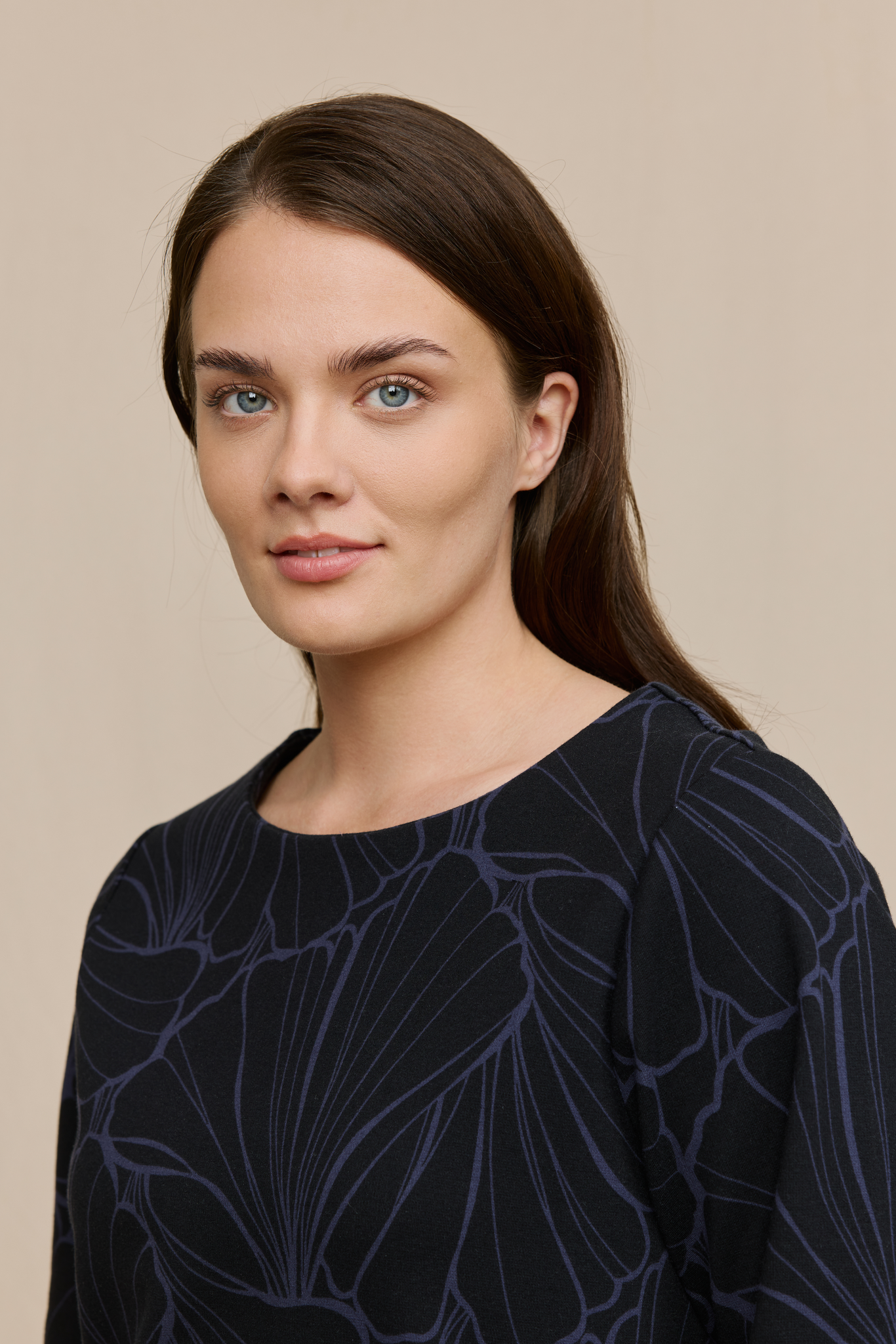 22950721004_1; Finlayson LILIA Mekko Musta / L 