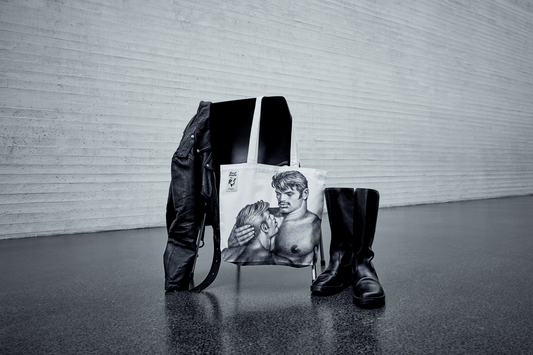 Tom of Finland Together kangaskassi asusteet